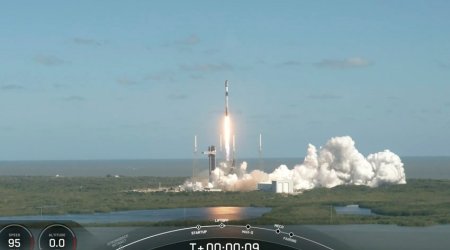 SpaceX вывела на орбиту новую группу интернет-спутников Starlink