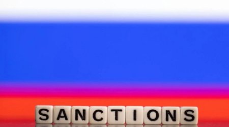 UK expands sanctions against Russia