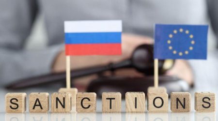 СМИ: Послы ЕС 27 ноября обсудят 15-й пакет санкций против РФ