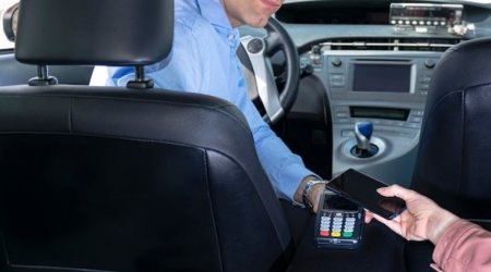 Bakıya gətirilən bəzi taksilərdə POS-terminallar quraşdırılıb