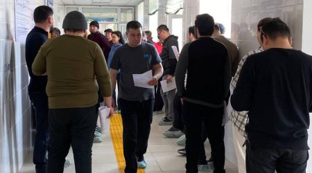 Aktau residents again donate blood for those injured in AZAL aircraft crash