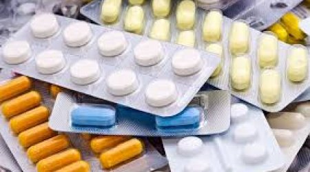 Тарифный совет Азербайджана утвердил верхний предел цен на десятки лекарственных препаратов
