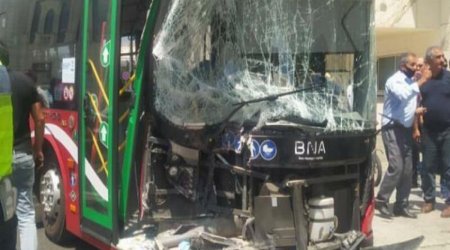 Автобус BakuBus столкнулся с грузовиком: есть погибший и пострадавшие