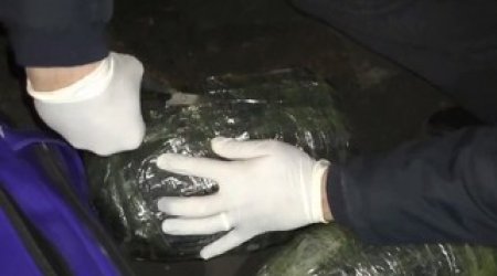 В Газахе задержаны два наркокурьера