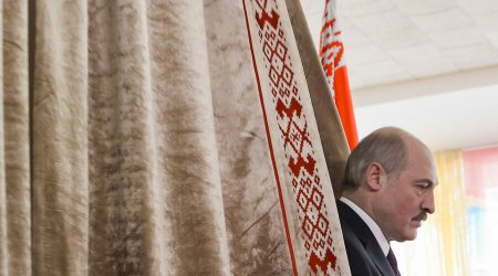 Belarusdakı diktatura Ukraynadakı demokratiyadan yaxşıdır - Prezident