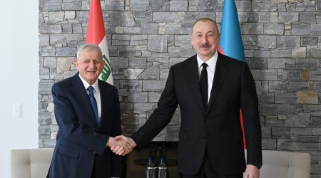 Əliyev Davosda İraq Prezidenti ilə görüşüb