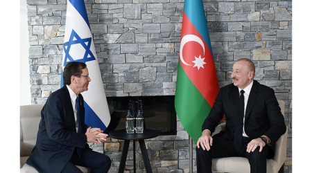 İlham Əliyev İsrail Prezidenti ilə görüşüb