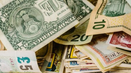 Avro və rubl bahalaşıb - Günün məzənnəsi