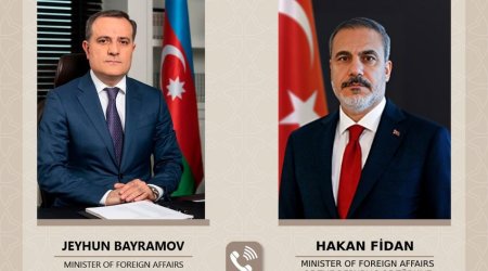 Ceyhun Bayramovla Hakan Fidan arasında telefon danışığı olub