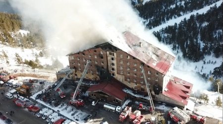 Türkiyədə hoteldə baş verən yanğında 36-ı uşaq ölüb