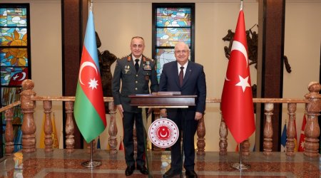 Yaşar Gülər Hikmət Mirzəyevi qəbul edib