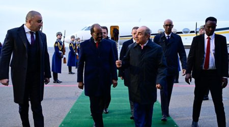Somali Prezidenti Azərbaycana gəlib
