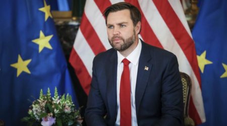 Вице-президент США заявил россиянам о готовности приехать в Москву