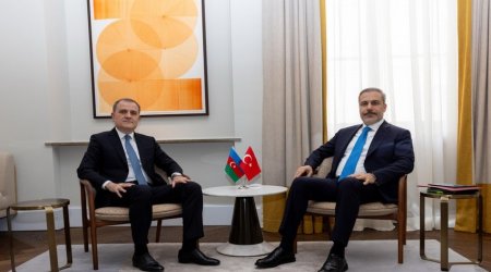 Azərbaycan və Türkiyə XİN başçıları görüşüblər
