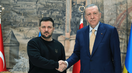 Володимир Зеленский прибыл с визитом в Турцию