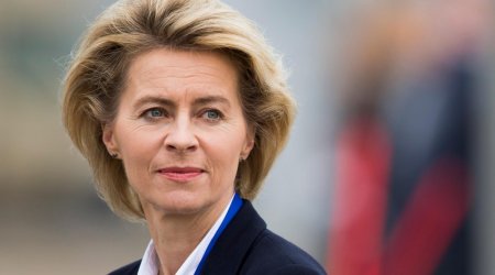 Урсула фон дер Ляйен: Сейчас критический момент для решения по Украине