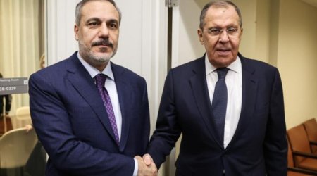 СМИ: Главы МИД Турции и России сегодня проведут переговоры