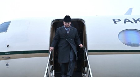 Pakistanın Baş naziri Azərbaycana gəlib