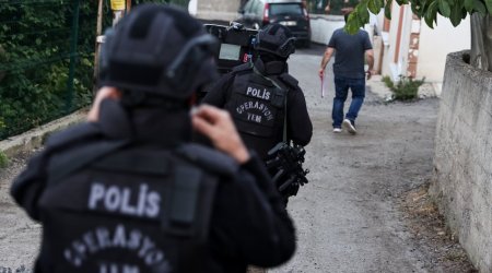 В Турции захватили заложников, один человек ранен