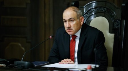 Пашинян обсудил с соратниками ход переговоров с Баку