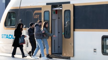 АЖД будет работать в усиленном режиме в праздничные дни