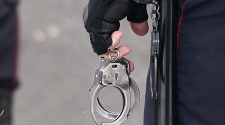 В Баку арестованы лица, избившие водителя и повредившие его автомобиль
