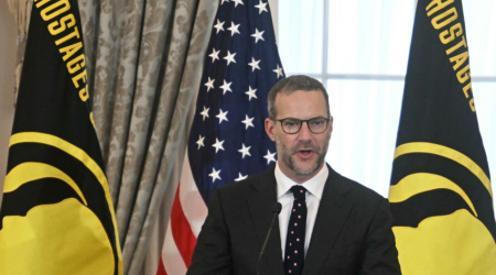 СМИ: Cпецпосланник Трампа по заложникам уйдет в отставку