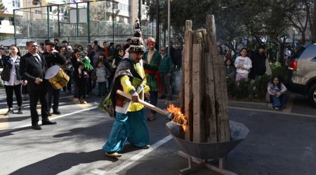 Paytaxtın abad məhəllələrindəki Novruz şənlikləri davam edir