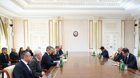Əliyev Valentina Matviyenkonun rəhbərlik etdiyi nümayəndə heyətini qəbul edib