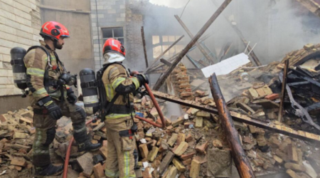 В трехэтажном жилом доме в Иране произошел взрыв, пострадал 21 человек