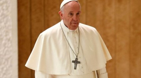 Папа Франциск приветствовал договоренности Баку и Еревана по тексту мирного соглашения