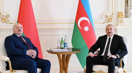 
Aleksandr Lukaşenko Prezident İlham Əliyevə təbrik məktubu göndərib
