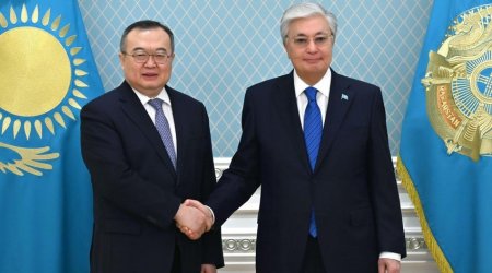 
Токаев рассчитывает летом согласовать с Си Цзиньпинем новые цели стратегического сотрудничества Казахстана и Китая
