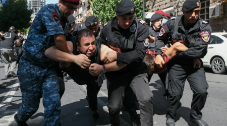 В Армении оппозиционеры массово задержаны в связи с выборами