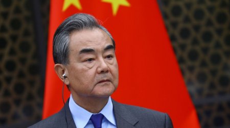 Глава МИД КНР посетит Россию в конце текущего месяца