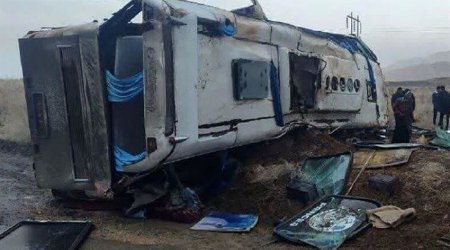 В Иране в результате ДТП с автобусом погибли 14 человек