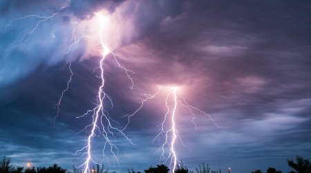 Житель Шамкира скончался от удара молнии