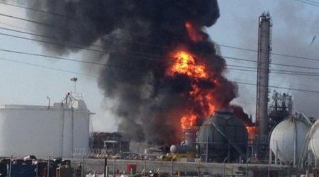 В Индии 17 человек погибли при взрыве на фабрике по производству петард