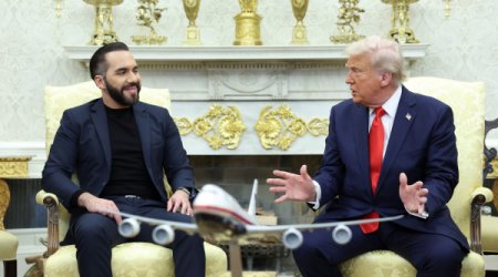 Ассошиэйтед Пресс не впускают на пресс-конференции Трампа