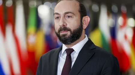 Phone conversation of the foreign ministers of armenia and france