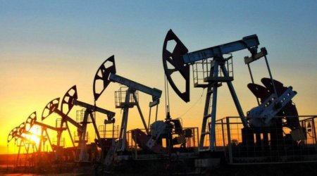 Мировые цены на нефть повысились на 5%