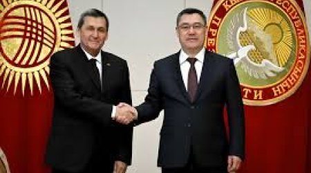 Kyrgyz president, Turkmen People's Council chairman discuss bilateral ties