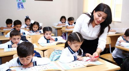 Sabahdan müəllimlərin iş yerinin dəyişdirilməsi üçün vakansiya seçimi mərhələsi başlayır