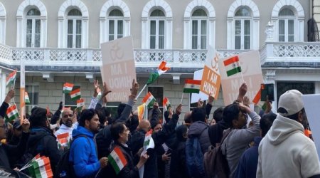 Протесты у посольства Пакистана в Лондоне