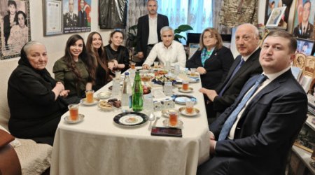 Лейла Алиева и Арзу Алиева посетили дом Полада Гашимова