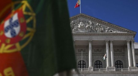 Власти Португалии намерены выдворить 18 тыс. нелегальных мигрантов