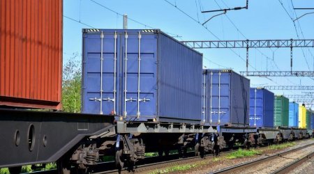 АЖД увеличили контейнерные перевозки на 53%