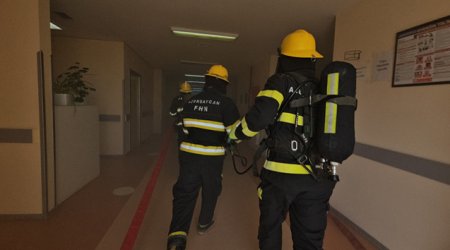 Bakıda hosteldə yanğın olub