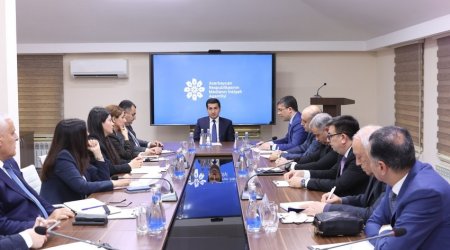 Хикмет Гаджиев встретился в Агентстве развития медиа с руководителями медиа-субъектов