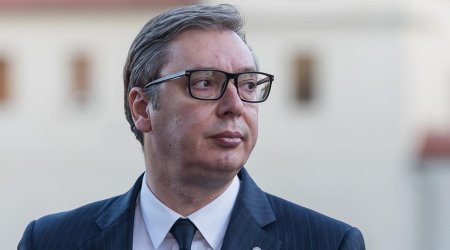 Самолет Вучича вылетел из Баку в Москву